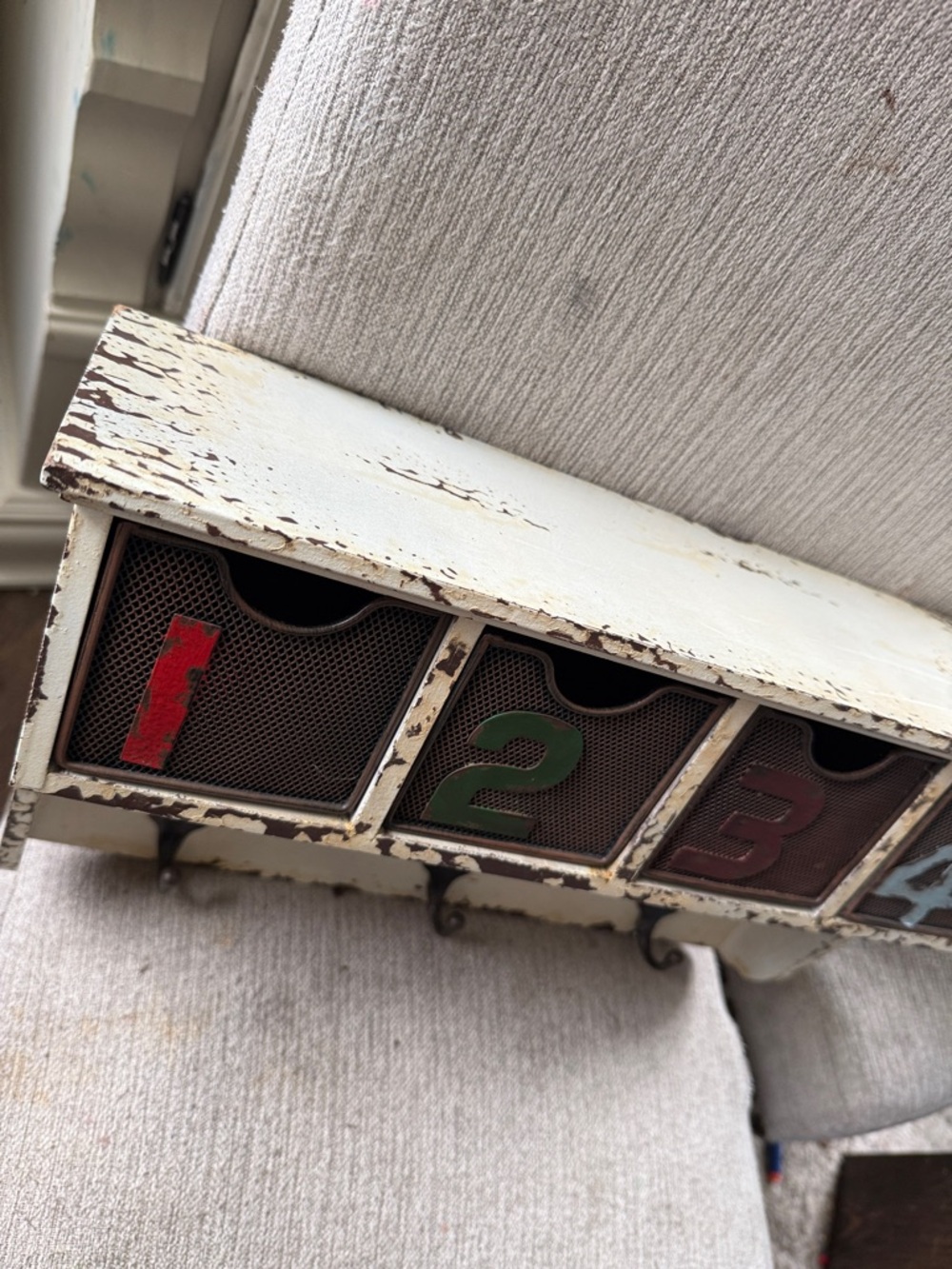 Rustic hanging shelf - Picture 6 of 7